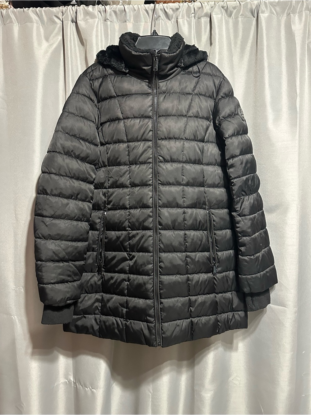 Quilted Black Hooded Puffer Coat with Faux-Fur Trim